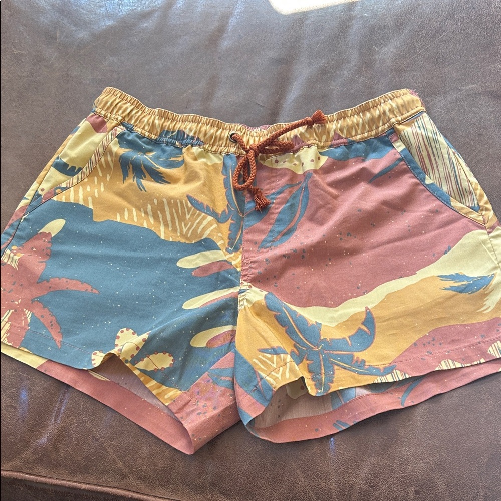 Toad&Co Multicolor Tropical Women's Athletic Shorts